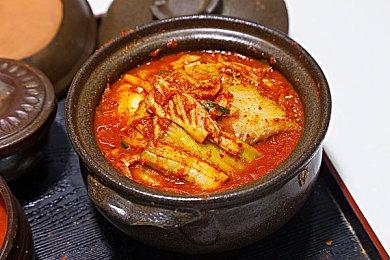 异步冒险游戏《幻影深渊》正式版上线 在神庙的一百万种死法